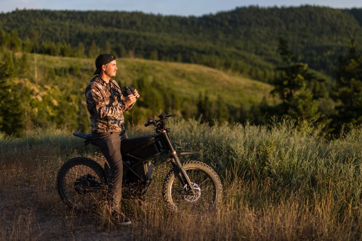 GT73 Pro electric motorbike during an off-road outdoor stop